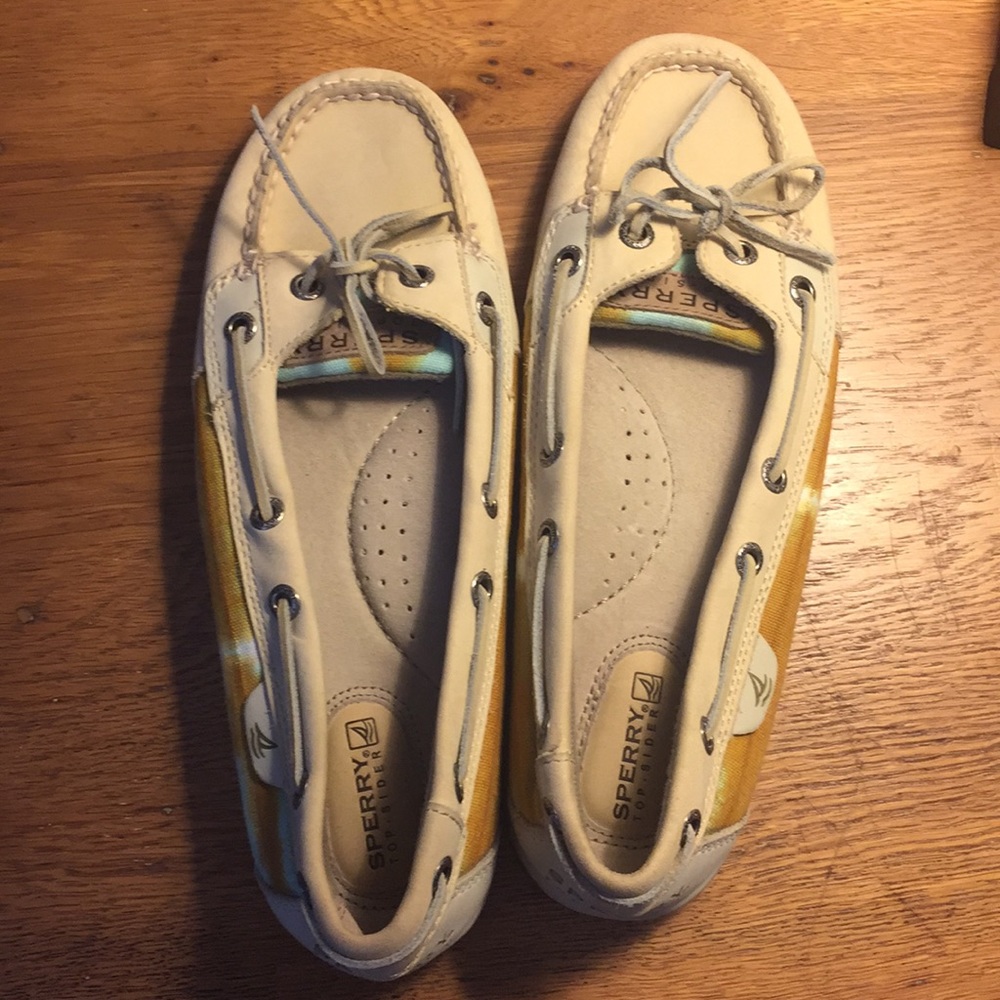 New Sperry top siders